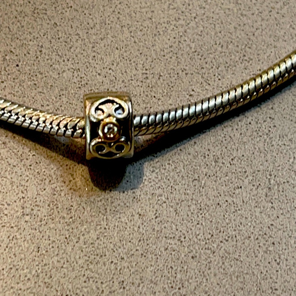 Pandora two tone clip w diamonds not cz